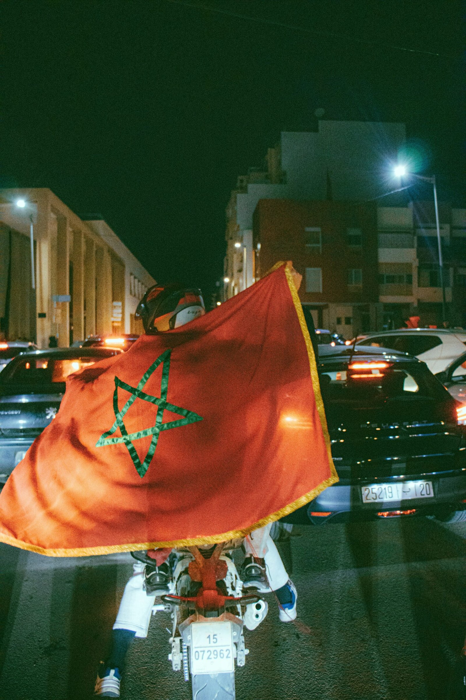 morocco football fans celebrate